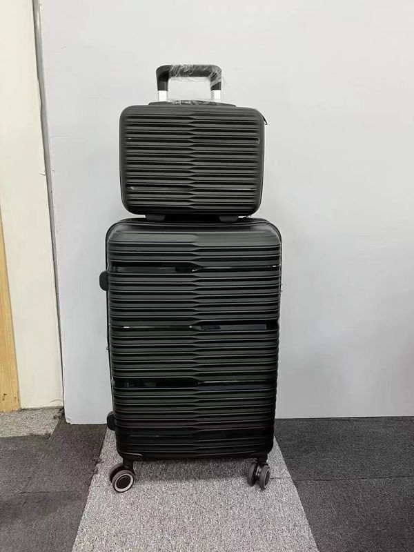 Bawa Pada PP Bahan Bagasi Set Multicolor Shockproof Untuk Luar Ruangan