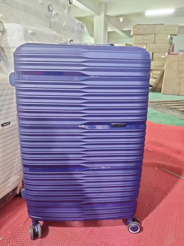 Bawa Pada PP Bahan Bagasi Set Multicolor Shockproof Untuk Luar Ruangan