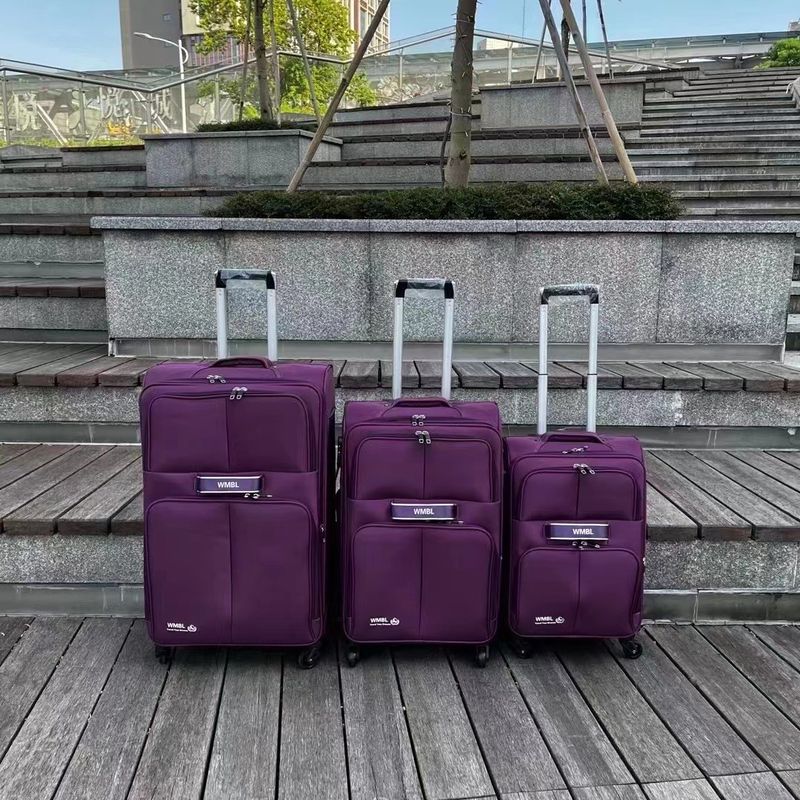 Kain Praktis 4 Roda Tas 20 24 28 Inci Multicolor Ringan