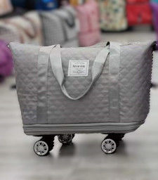 Pakaian Duffel Dilapisi Weekend Waterproof Kertas Wisata Aktivitas Luar Ruang yang awet Bagasi Beroda