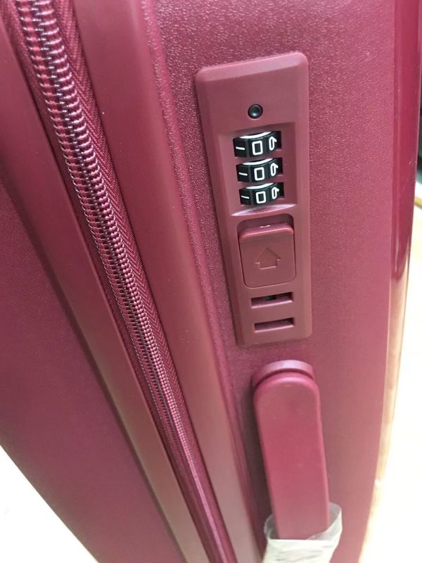 20/22/24/26/28 Inch Suitcase Populer Gaya Mode Set Bagasi PP yang Tidak Bisa Pecahkan
