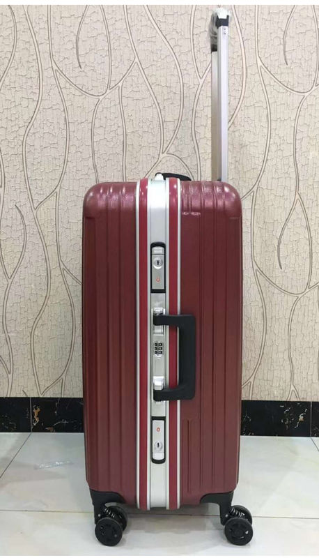 Kualitas Tinggi 4 Roda Ganda Hard Shell PC Aluminium Frame Tsa Lock Dewasa Perjalanan Tas Merah Bagasi