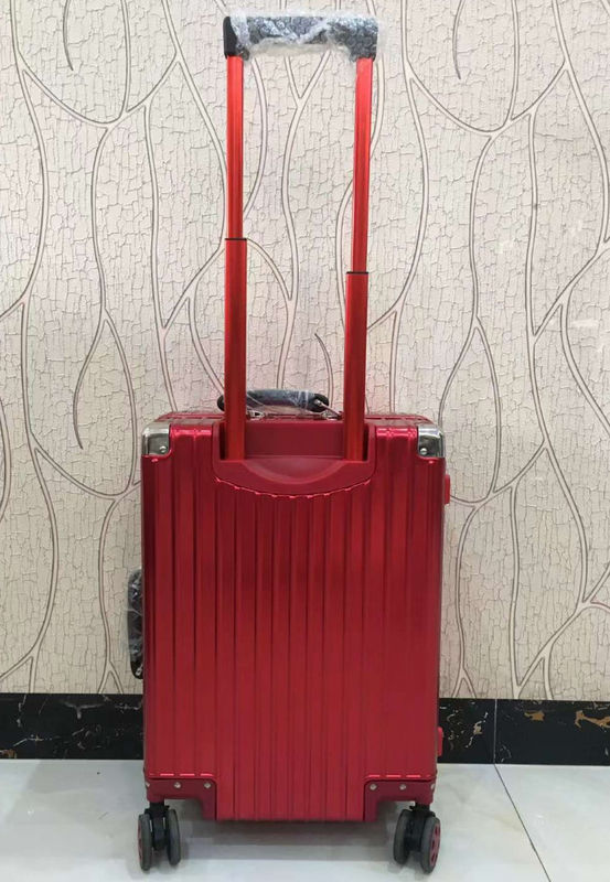 Produsen Pabrik Kapasitas Besar Penyedia Kerangka Aluminium Set koper 3 Piece Baggage Set Dengan Cup Hold