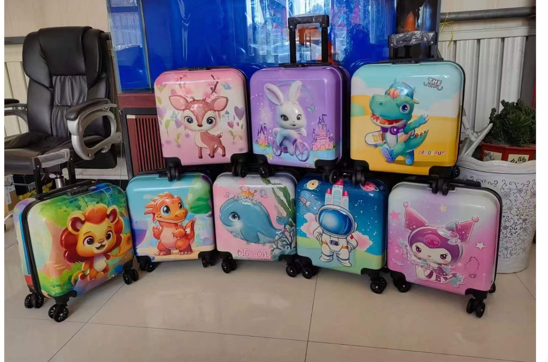 Grosir Hot Sale Desain Disesuaikan Kartun Anak-anak yang Dapat Dipisahkan Trolley Tas Baju Sekolah Untuk Anak-anak Dengan Roda
