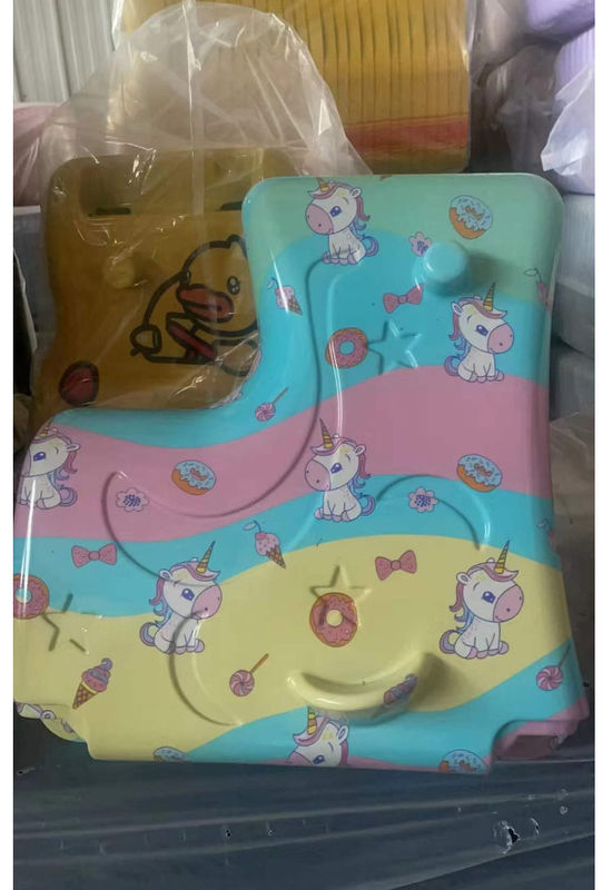 Sampel Gratis Disesuaikan 36 Tahun 204 Inch Kid Ride On Suitcase Anak-anak Travel Trolley Case Spinner Bawa Pada Bagasi